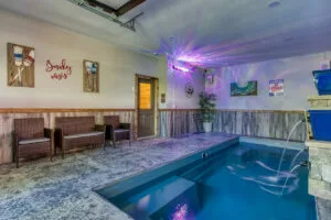indoor pool at Smoky Oasis