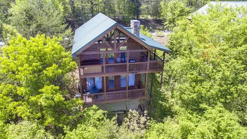 Absolute Paradise cabin in Pigeon Forge