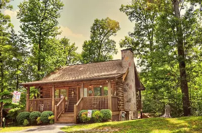 eagles point cabin in pigeon forge