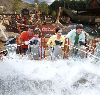 A family having a blast at Dollywood in Pigeon Forge TN.