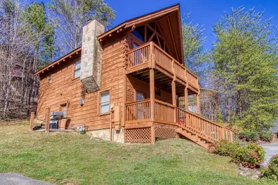 ER16 - Six Bear Lodge Cabin 27