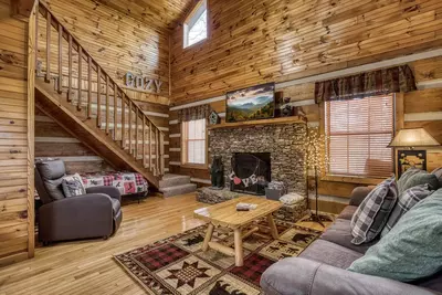 ER18 - Cozy Bear View 8