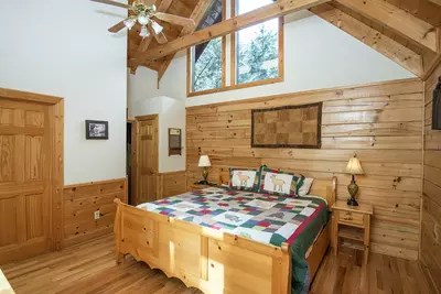 ER226 - Locker's Mountain Hideaway 17