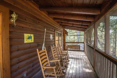 ER226 - Locker's Mountain Hideaway 19