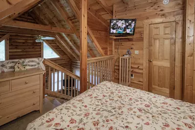 ER36 - Cozy Creekside 11