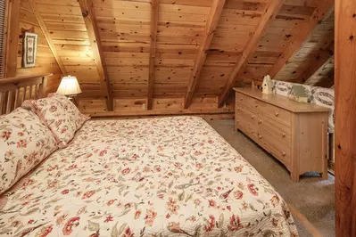 ER36 - Cozy Creekside 13