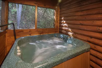 ER36 - Cozy Creekside 14
