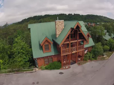 ERN854 - Wagon Wheel Lodge 76