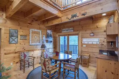 ERN854 - Wagon Wheel Lodge 14