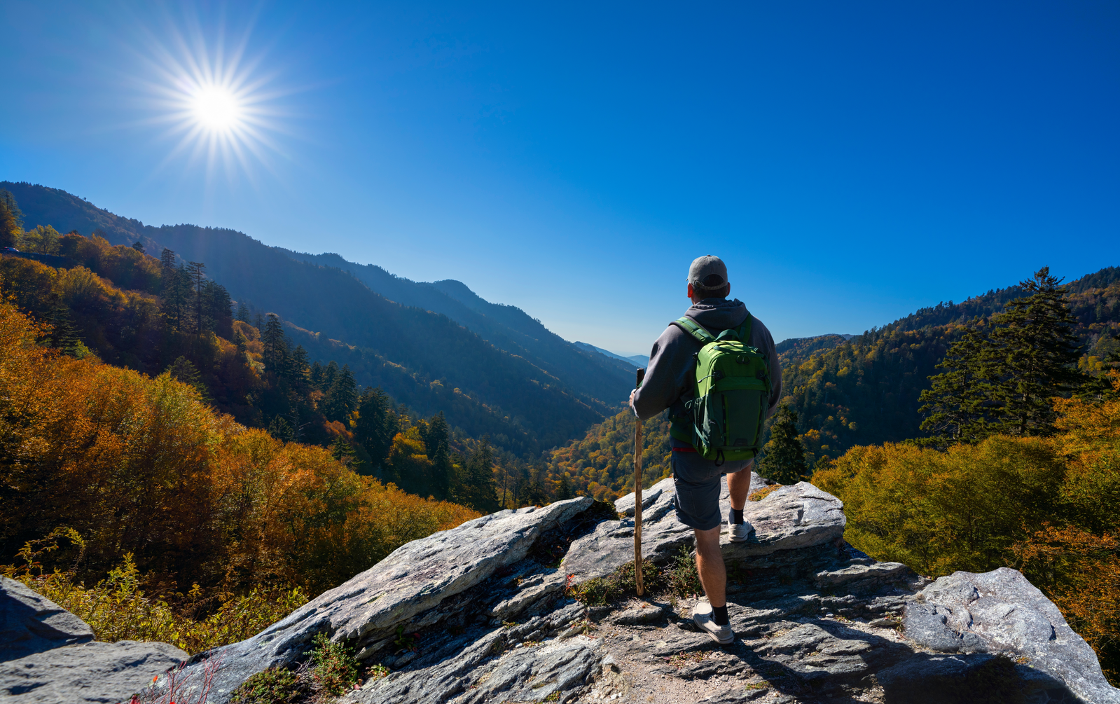 hiking in the smoky mountains
