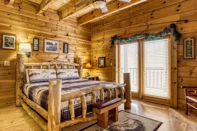 ERN854 - Wagon Wheel Lodge 25