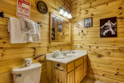 ERN854 - Wagon Wheel Lodge 48