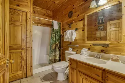ERN854 - Wagon Wheel Lodge 19