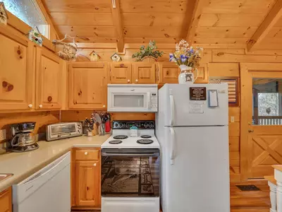 ER107 - Smoky Mountain Charm 13