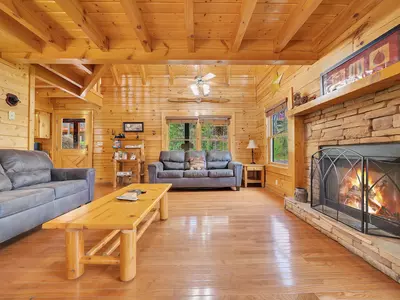 ERN832 - Lakeside Hideaway 10