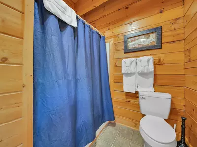 ERN860 - Cozy Bear Overlook 19
