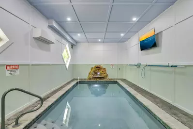 ER62 - Smoky Splash Getaway 55