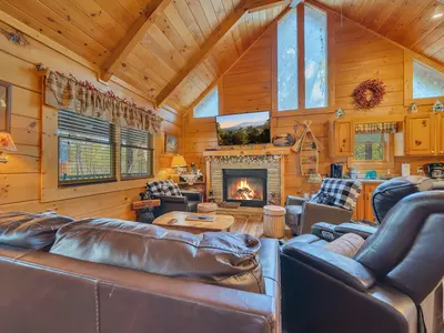 ER107 - Smoky Mountain Charm 9