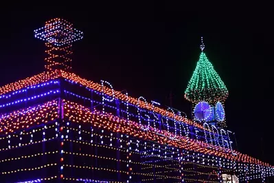 winterfest lights are one of the best things to do during winter in pigeon forge