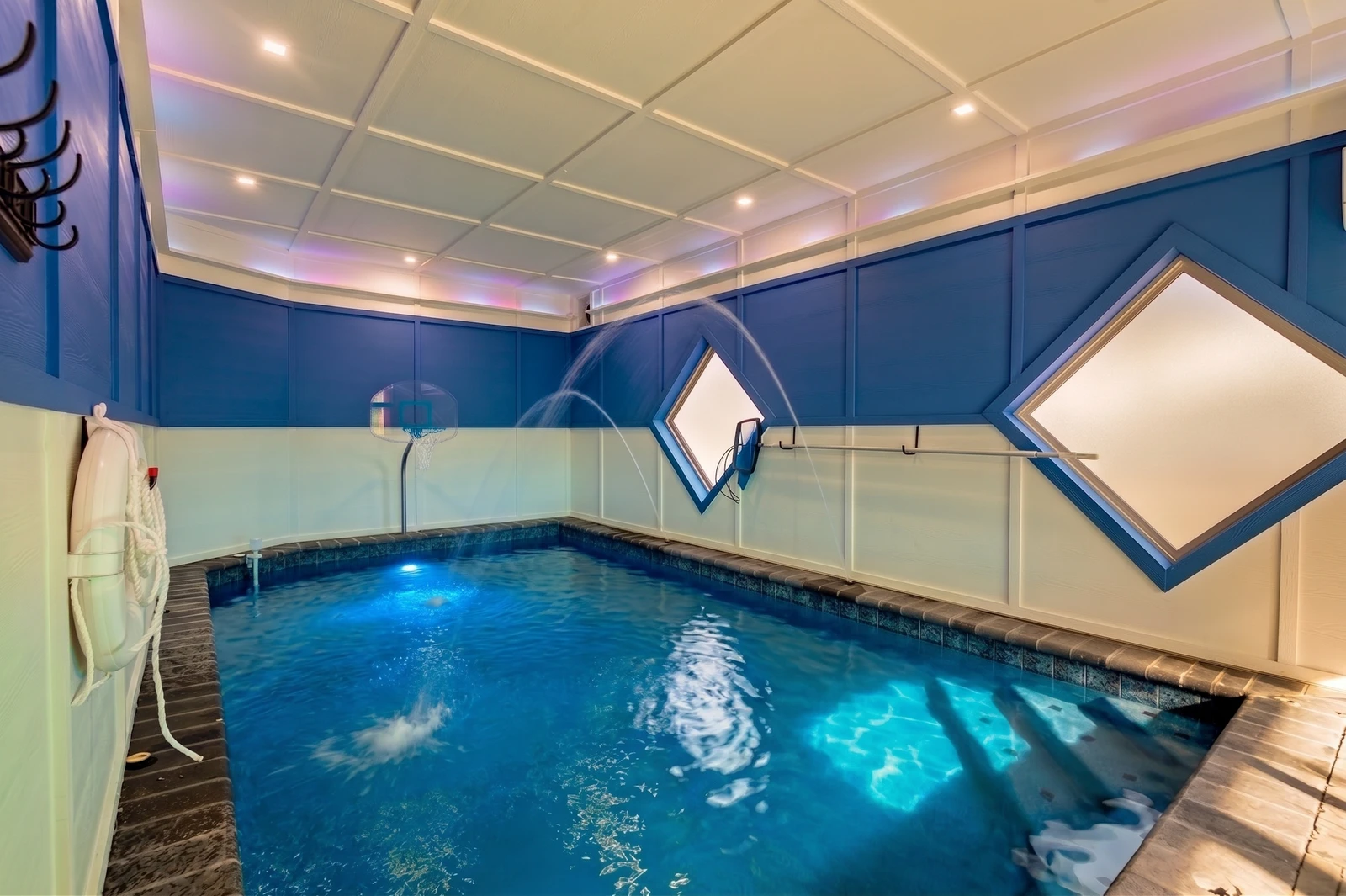 Pool in cabin rental