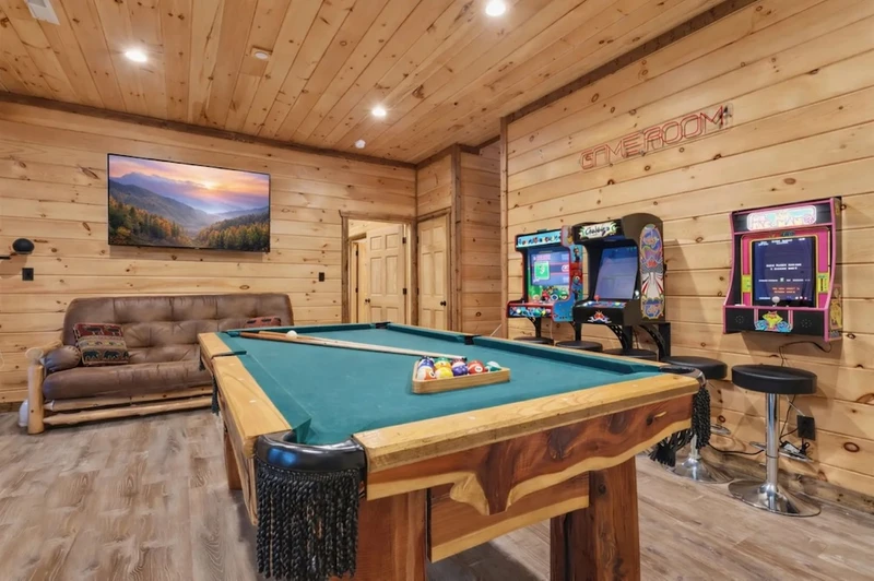splashin chalet is one of our pigeon forge cabins with game rooms