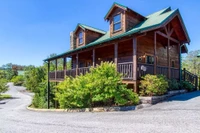 simply the best is one of our 5 bedroom cabins in Pigeon Forge