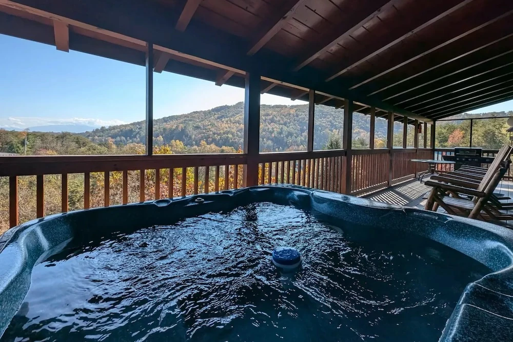 black beary ridge is one of our Pigeon Forge cabins with hot tubs