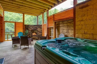 sweet feet retreat is one of our Pigeon Forge cabins with hot tubs