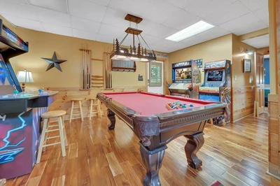 check our Smoky Mountain cabins specials for deals on homes like sweet memories