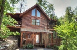 Affordable pet friendly cabin Locker's Mountain Hideaway at Eagles Ridge