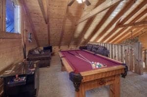 game room in Pigeon Forge cabin
