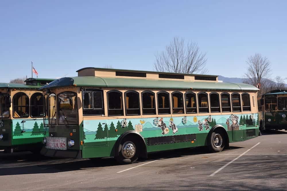 pigeon forge trolley